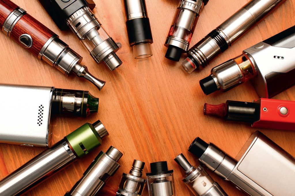Genieße lange und intensiv mit der Al Fakher 30.000 Hypermax Vape – jetzt erhältlich!